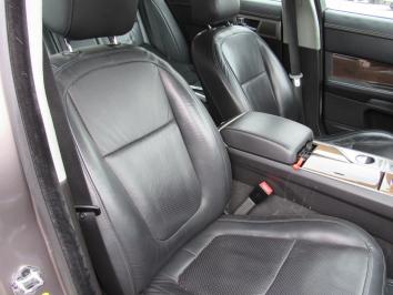 poza Jaguar XF 3.0D 2011 Diesel