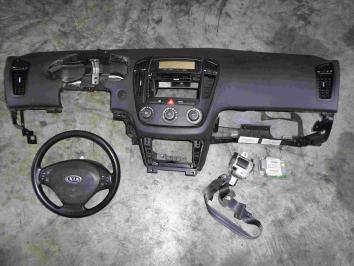 poza Kia Ceed -- 2008 --