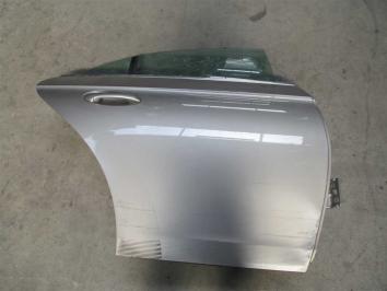 poza Mercedes-Benz CLS -- 2005 --