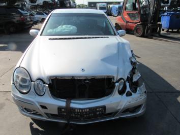 Mercedes-Benz E200 2.2CDI 2006 Diesel poza Mercedes-Benz E200 2.2CDI 2006 Diesel
