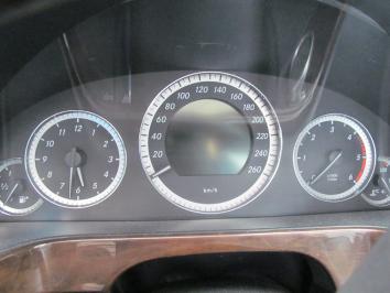 Mercedes-Benz E200 2.2CDI 2011 Diesel poza Mercedes-Benz E200 2.2CDI 2011 Diesel