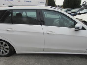 Mercedes-Benz E200 2.2CDI 2015 Diesel poza Mercedes-Benz E200 2.2CDI 2015 Diesel