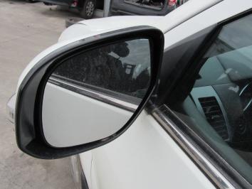 Mitsubishi Outlander 2.2Di-D 2010 Diesel poza Mitsubishi Outlander 2.2Di-D 2010 Diesel