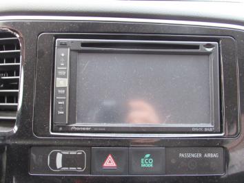 Mitsubishi Outlander 2.2Di-D 2014 Diesel poza Mitsubishi Outlander 2.2Di-D 2014 Diesel