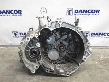 poza Opel Antara 2.2CDTI 2011 Diesel