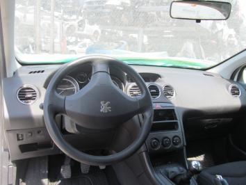 poza Peugeot 308 1.4VTi 2010 Benzina