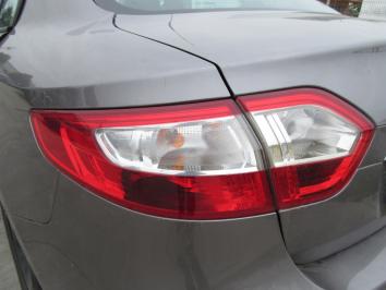 poza Renault Fluence 1.6i 2015 Benzina