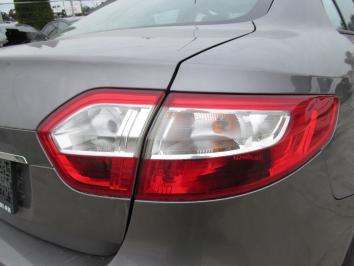 poza Renault Fluence 1.6i 2015 Benzina