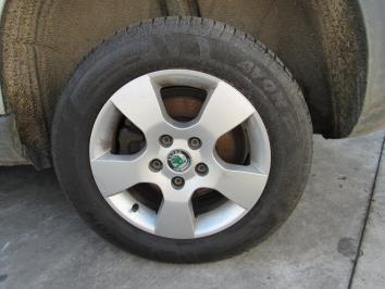 poza Skoda Yeti 2.0TDI 2012 Diesel