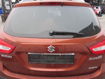 Suzuki SX-4 1.4T 2016 Benzina poza Suzuki SX-4 1.4T 2016 Benzina