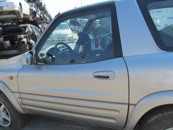 poza Toyota Rav4 2.0i 1999 Benzina