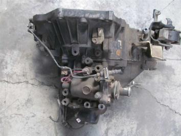 poza Toyota Yaris 1.3i 2004 Benzina