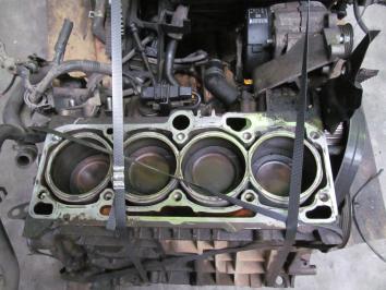 poza Volskwagen Golf 1.6 2003 Benzina