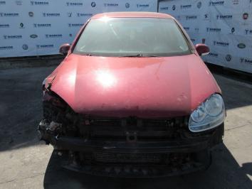 Volskwagen Golf 1.6FSI 2003 Benzina poza Volskwagen Golf 1.6FSI 2003 Benzina