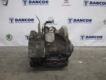 poza Volskwagen Golf 1.6i 2002 Benzina