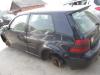 Volskwagen Golf 1.8T 2001 Benzina poza Volskwagen Golf 1.8T 2001 Benzina