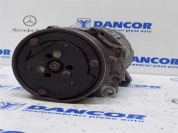 poza Volskwagen Golf 1.9TDI 1998 Diesel