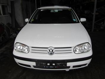 poza Volskwagen Golf 1.9TDI 1999 Diesel