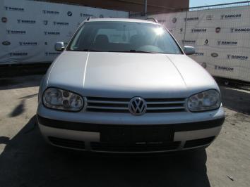 poza Volskwagen Golf 1.9TDI 2001 Diesel