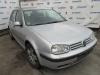 poza Volskwagen Golf 1.9TDI 2001 Diesel
