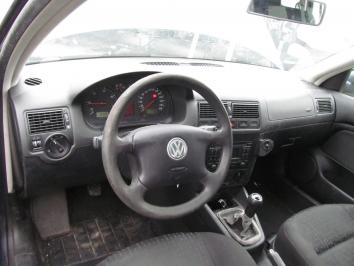 poza Volskwagen Golf 1.9TDI 2002 Diesel