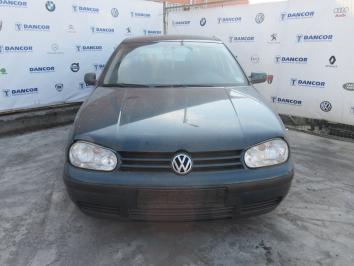 poza Volskwagen Golf 1.9TDI 2002 Diesel