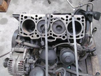 poza Volskwagen Golf 1.9TDI 2003 Diesel