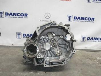 poza Volskwagen Golf 2.0SDI 2004 Diesel