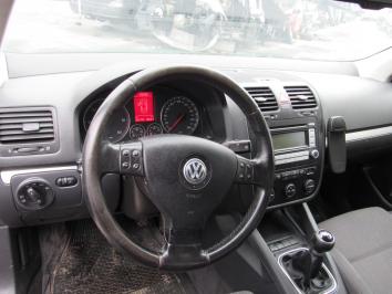 poza Volskwagen Jetta 2.0TDI 2005 Diesel