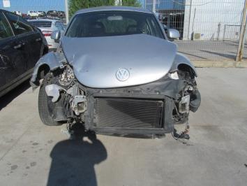 Volskwagen New Beetle 2.0i 1999 Benzina poza Volskwagen New Beetle 2.0i 1999 Benzina