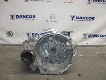 poza Volskwagen Passat 1.6TDI 2011 Diesel