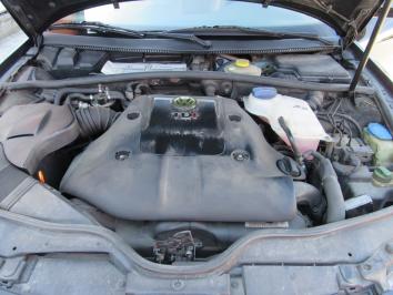 poza Volskwagen Passat 2.5TDI 2000 Diesel