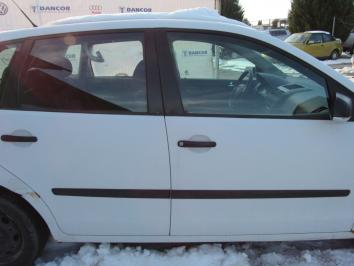 Volskwagen Polo 1.2i 2006 Benzina poza Volskwagen Polo 1.2i 2006 Benzina