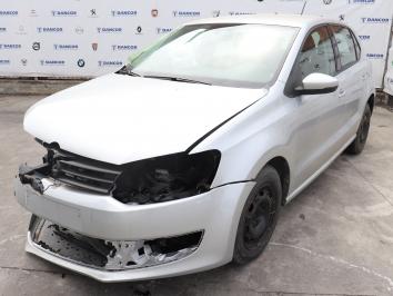 Volskwagen Polo 1.2i 2011 Benzina poza Volskwagen Polo 1.2i 2011 Benzina