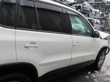 poza Volskwagen Tiguan 2.0TDI 2008 Diesel