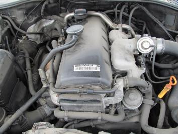 Volskwagen Touareg 2.5TDI 2005 Diesel poza Volskwagen Touareg 2.5TDI 2005 Diesel