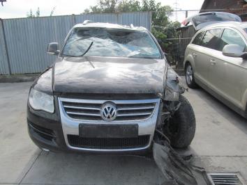 Volskwagen Touareg 2.5TDI 2007 Diesel poza Volskwagen Touareg 2.5TDI 2007 Diesel