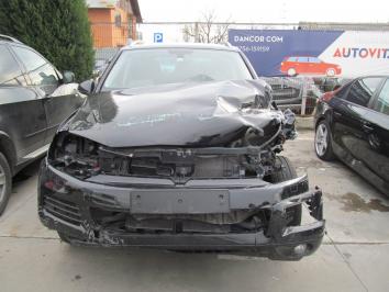 Volskwagen Touareg 3.0TDI 2010 Diesel poza Volskwagen Touareg 3.0TDI 2010 Diesel