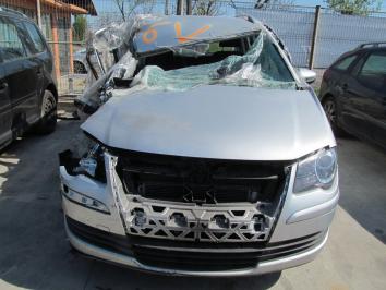 Volskwagen Touran 1.9TDI 2010 Diesel poza Volskwagen Touran 1.9TDI 2010 Diesel