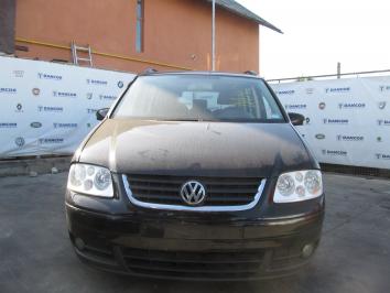 Volskwagen Touran 2.0TDI 2004 Diesel poza Volskwagen Touran 2.0TDI 2004 Diesel