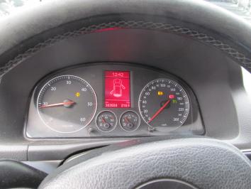 poza Volskwagen Touran 2.0TDI 2006 Diesel