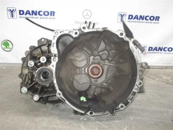 poza Volvo S40 1.9D 2003 Diesel